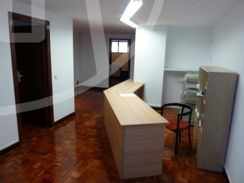 Oficina en Venta en Pedro I(Pamplona) 